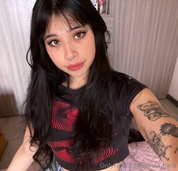 Olivi / olivia.hara nude photo #5