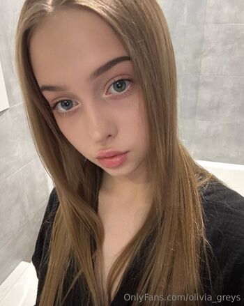 Olivia / olivia_greys nude photo #17