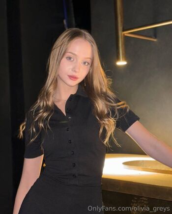 olivia_greys