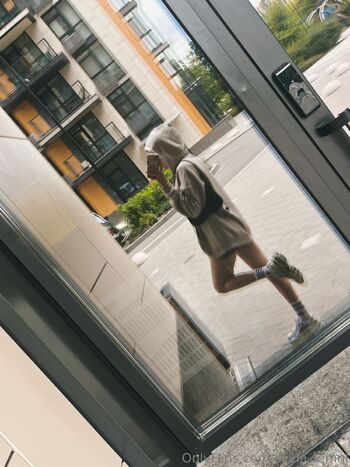 Olivia Lemn / olivia_lemni nude photo #16