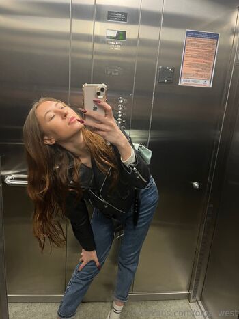 Olivia Lemn / olivia_lemni nude photo #22