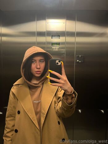 Olivia Lemn / olivia_lemni nude photo #25