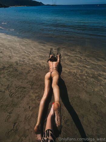 Olivia Lemn / olivia_lemni nude photo #29