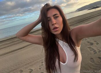 Olivia Lemn / olivia_lemni nude photo #34