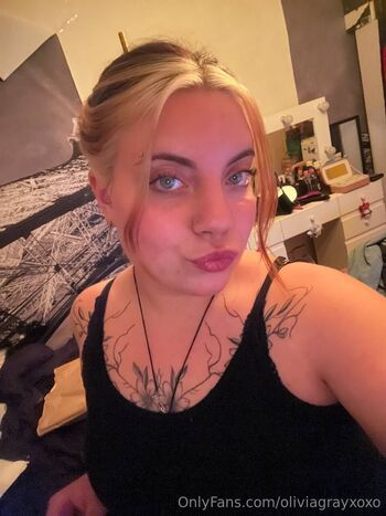 Olivia Gra / oliviagrayxoxo nude photo #5