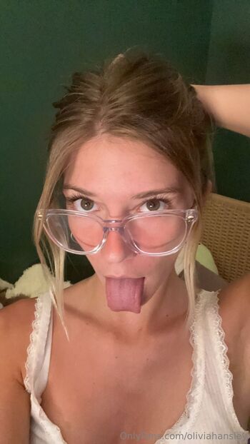 Olivia Hansle / oliviahansley nude photo #16