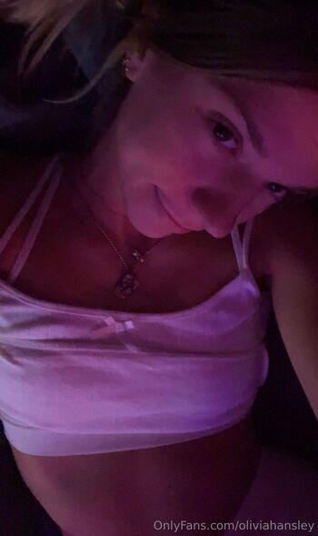 Olivia Hansle / oliviahansley nude photo #25