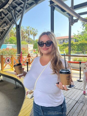 Olyria Roy VIP ACCES / olyria_vip nude photo #6