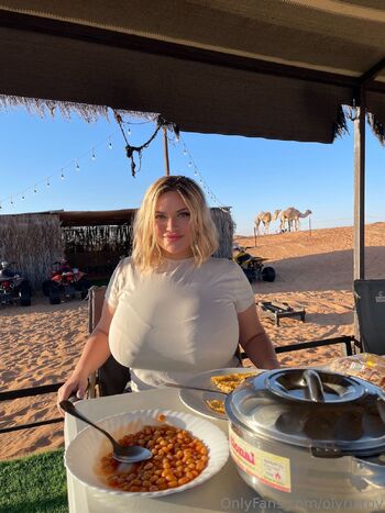 OLYRIA RO / olyriaroy nude photo #2