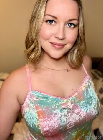 BRATTY BRI / omgitsbri nude photo #1