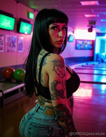 Jessie Le / omgitsjessielee nude photo #30