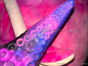 Vanessa / only.vanee nude photo #8