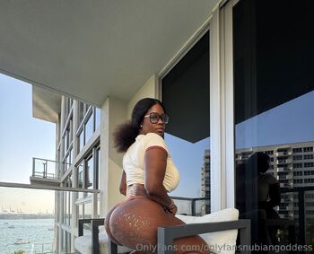 Nubian Goddes / onlyfansnubiangoddess nude photo #11