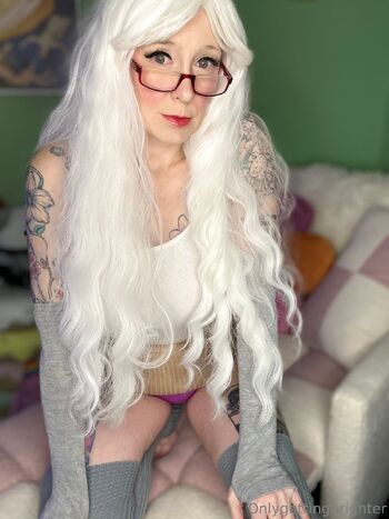 Only Getting Brighte / onlygettingbrighter nude photo #23