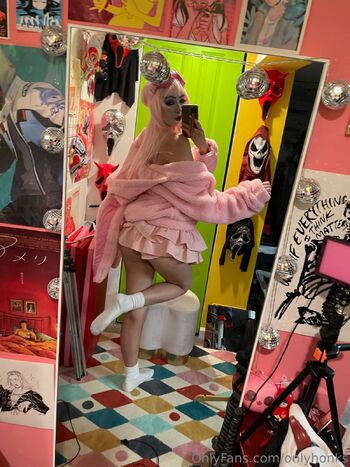 o / onlyhonks nude photo #2