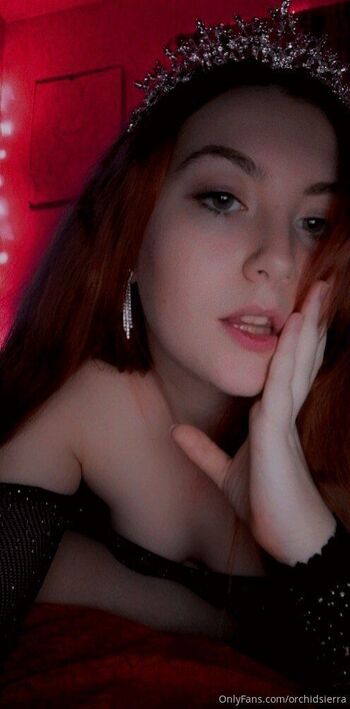 OnlyFans / orchidsierra nude photo #6
