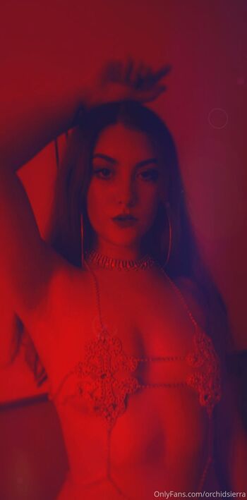 OnlyFans / orchidsierra nude photo #20