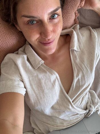 OnlyFans / oruzan nude photo #2