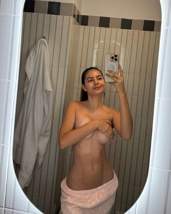 Keylin / oursecret.free nude photo #8