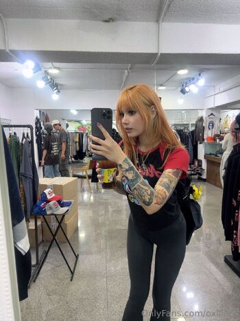 Oxiller / oxillery nude photo #23