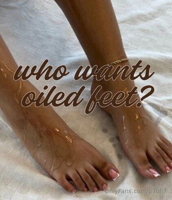 pamela / p7oh7 nude photo #14