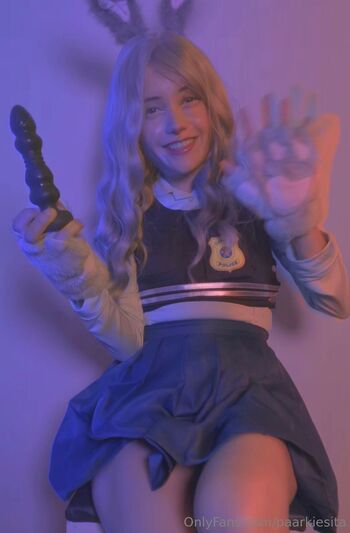 Parkesiita / paarkiesita nude photo #26