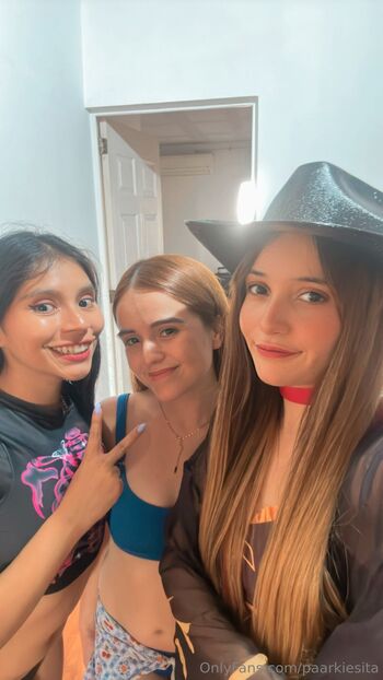 Parkesiita / paarkiesita nude photo #39