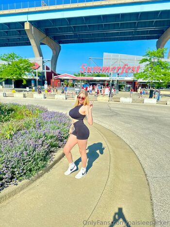 Paisleethebunny / paisleeparker nude photo #28