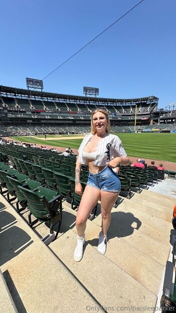 Paisleethebunny / paisleeparker nude photo #33