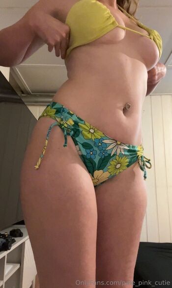 pale_pink_cuti / pale_pink_cutie / palepinkcutie_ nude photo #26