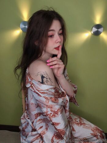 Diana / pamelaryant nude photo #1