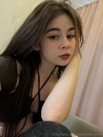 Diana / pamelaryant nude photo #36