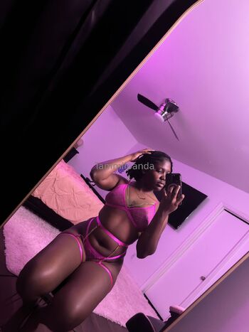 Tamneil / pandatammii nude photo #10