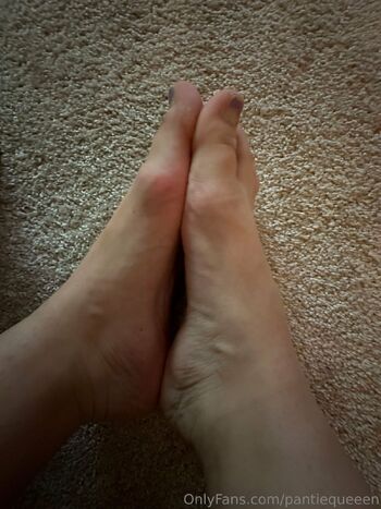 Silje / pantiequeeen nude photo #11