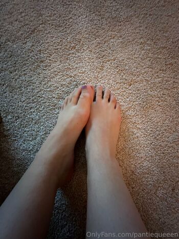 Silje / pantiequeeen nude photo #12