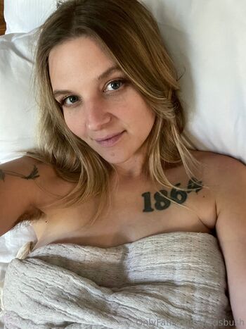 𝗣𝗮𝗿𝗶𝘀 / parisbush nude photo #38