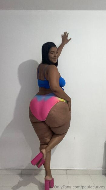 OnlyFans / paulacurves nude photo #12