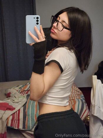 𝕲𝖔𝖙𝖍 𝕻𝖆𝖚𝖑𝖆 / paulinaaxo nude photo #33