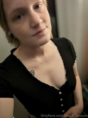 Peac / peach_possum nude photo #11