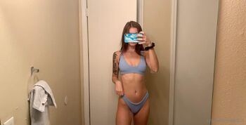 Cremedelpeac / peaches.free nude photo #34