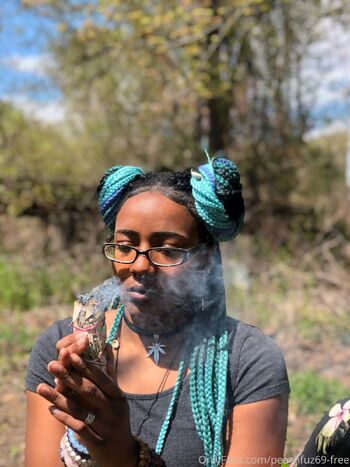 Peach Fuzz XX / peachfuzzxxxfree nude photo #9