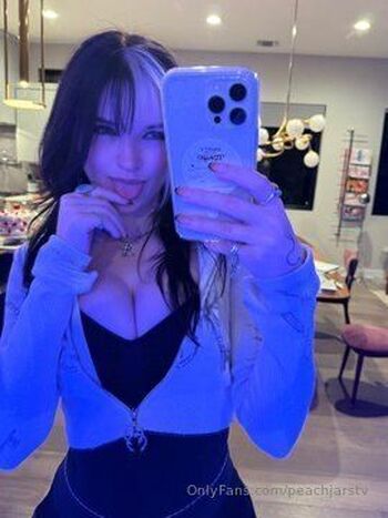 PeachJarsT / peachjarstv nude photo #14