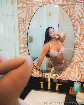 Ka / peachykaix nude photo #6