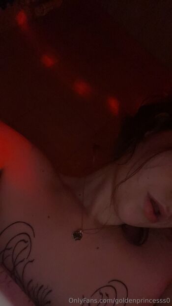 Peach / peachyprincess3423 nude photo #9