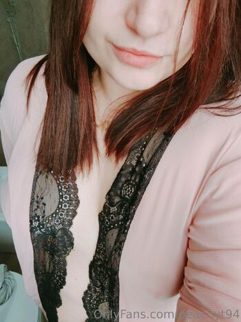 Peach / peachyt94 nude photo #2