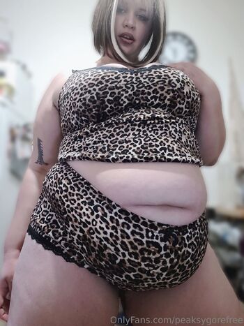 Peaksy GoreFree / peaksygorefree / peaksyxgore nude photo #25
