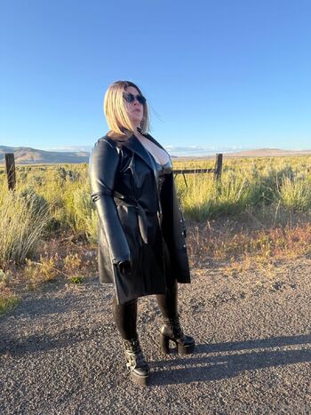 Peeress Dahli / peeress_dahlia nude photo #1