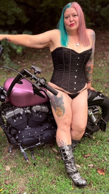 Peia33 / peia333 nude photo #1