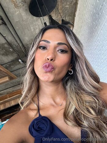 Penelope Bloom / penelopebloom69 nude photo #4