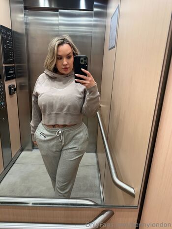 Mommys onlin / pennylondon / pennylondon_x nude photo #3